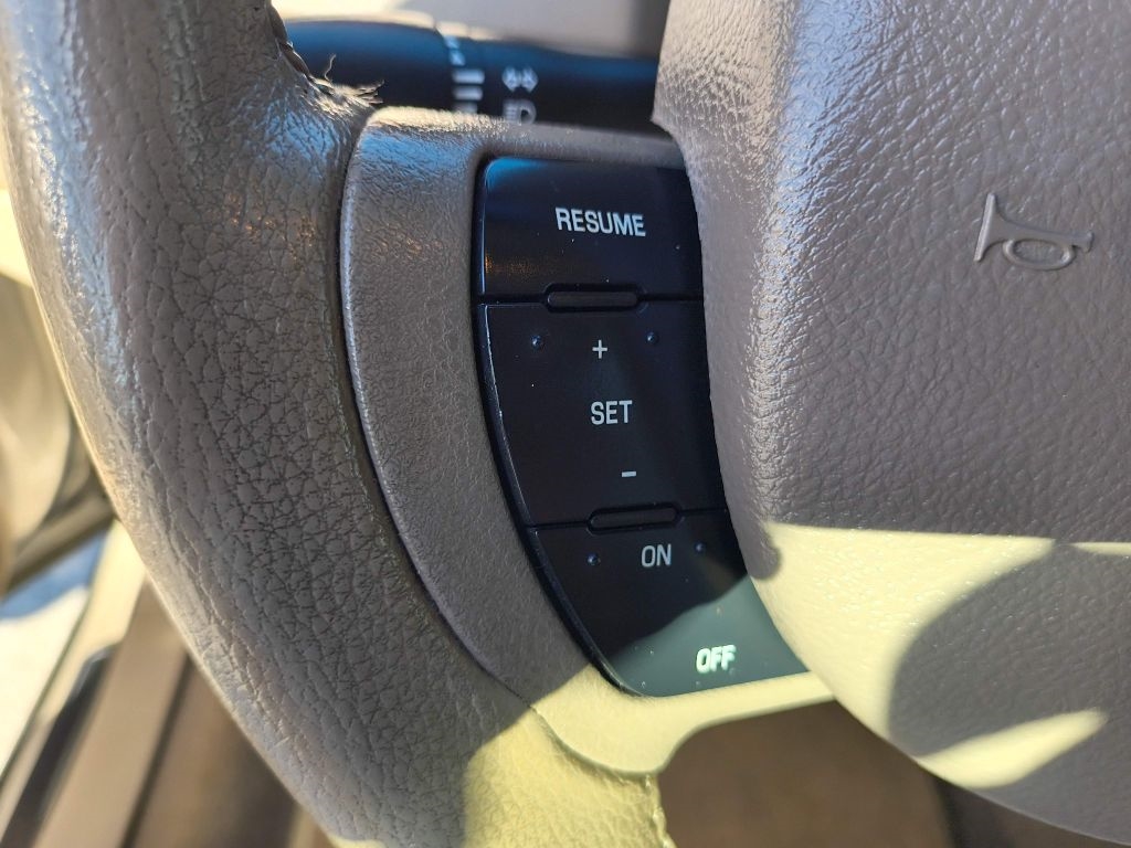 Lincoln Town Car Signature 2005