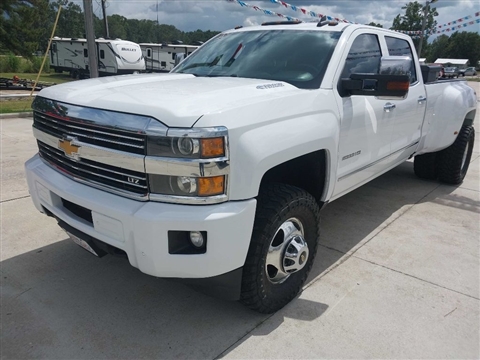 2016 Chevrolet Silverado 3500HD LTZ Crew Cab 4WD