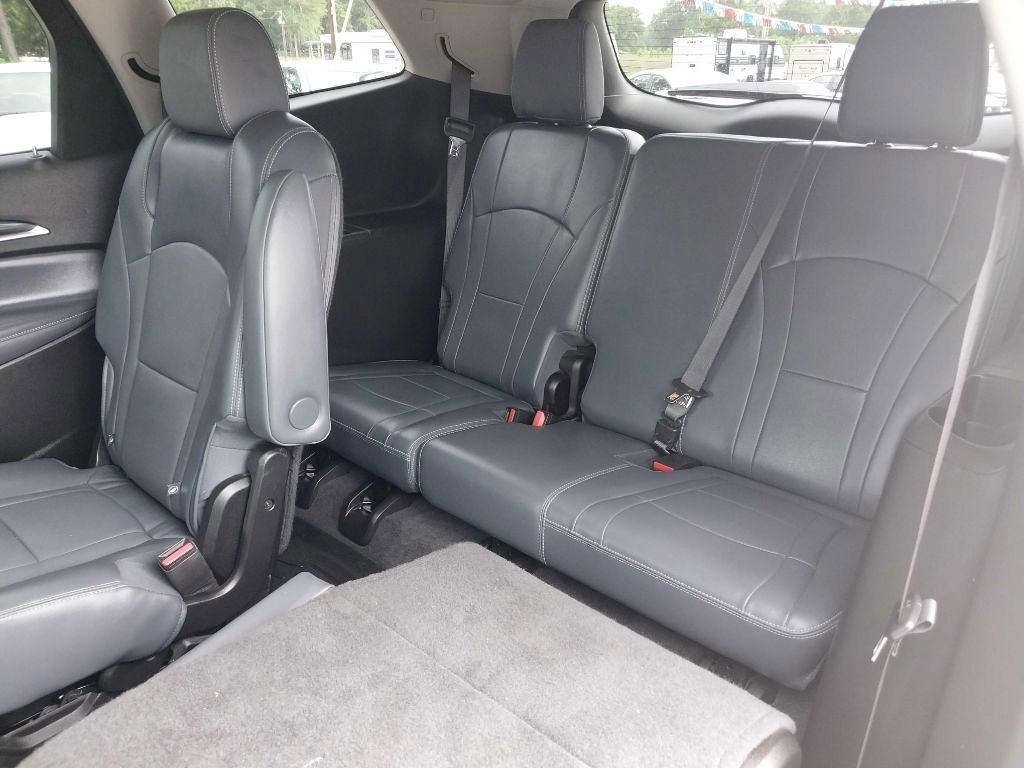 Buick Enclave Essence FWD 2019