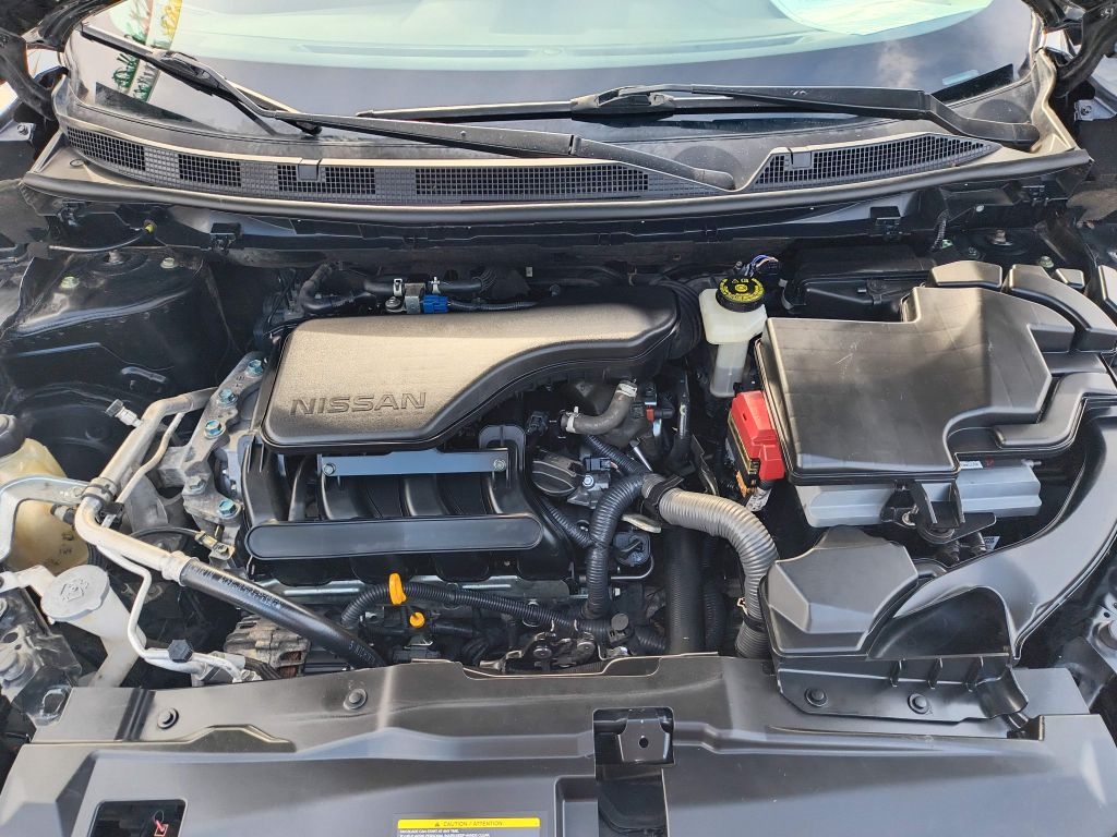 Nissan Rogue Sport S 2020