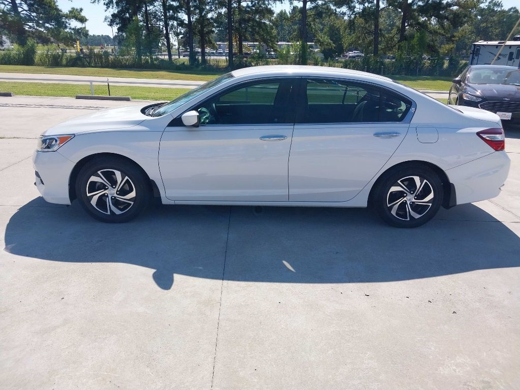 Honda Accord LX Sedan CVT 2017