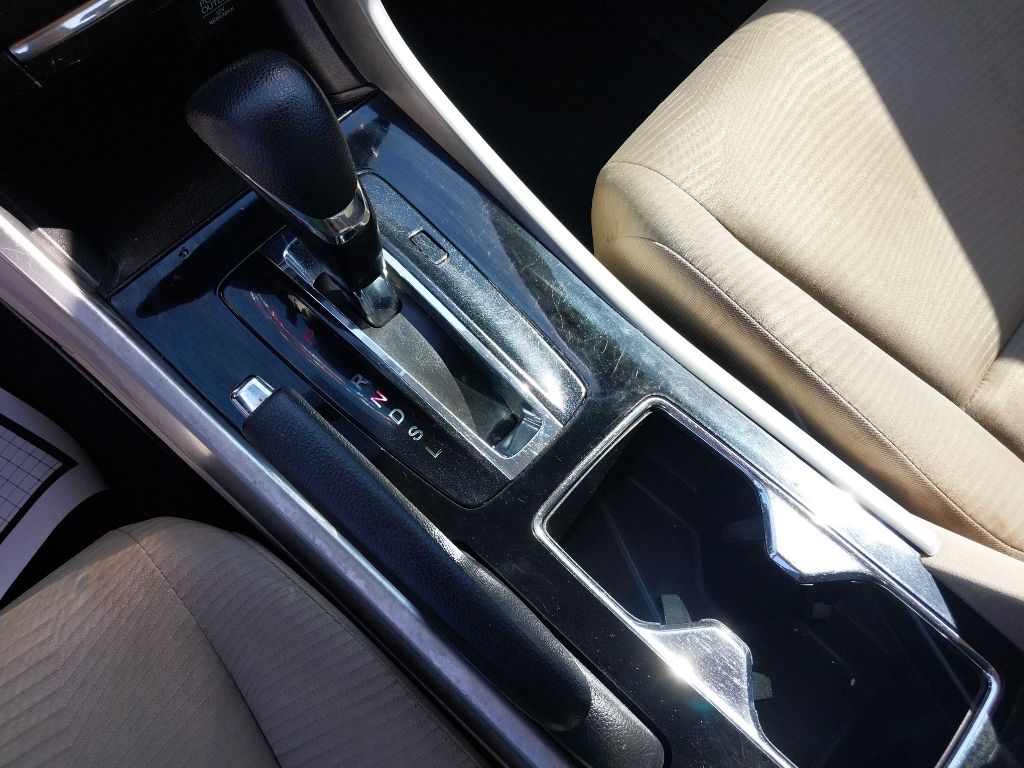 Honda Accord LX Sedan CVT 2017