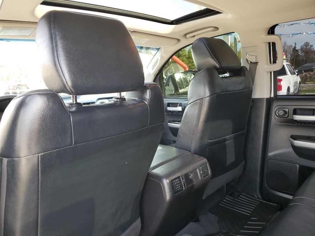 Toyota Tundra Limited 5.7L FFV CrewMax 4WD 2015