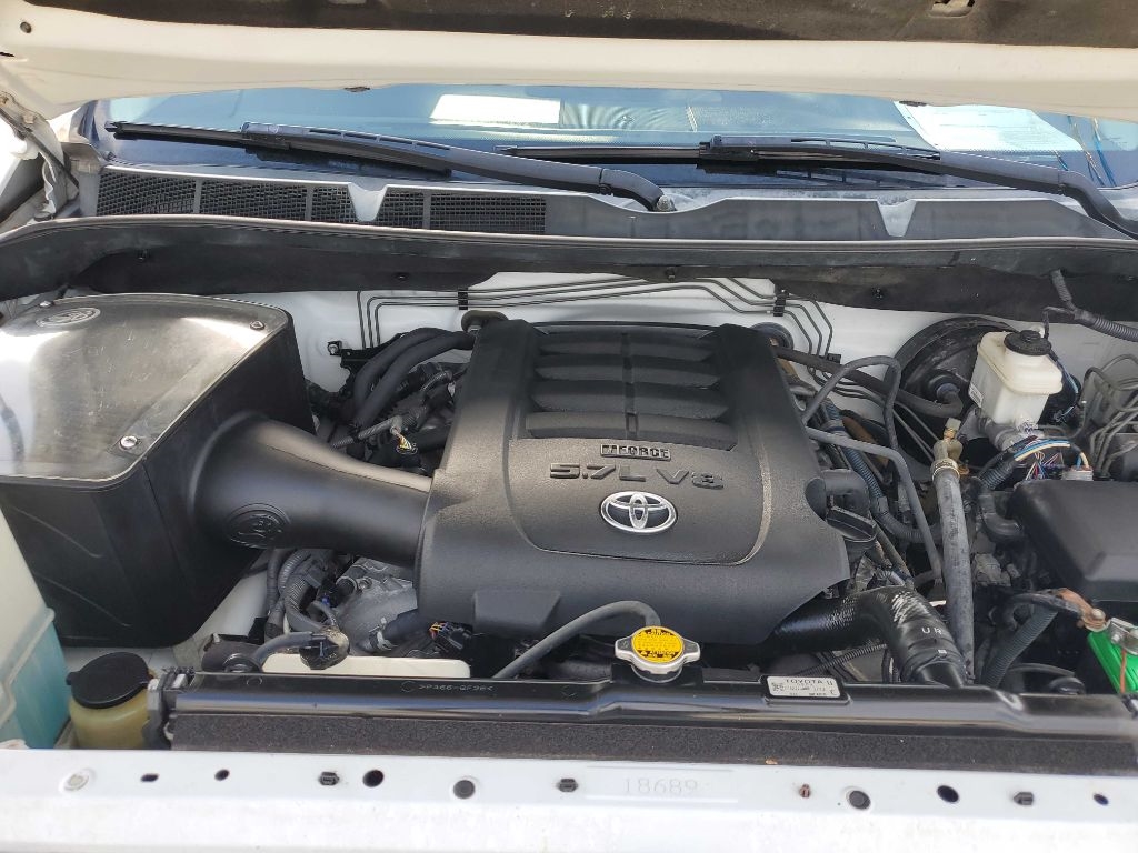 Toyota Tundra Limited 5.7L FFV CrewMax 4WD 2015