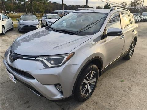 2018 Toyota RAV4 XLE FWD