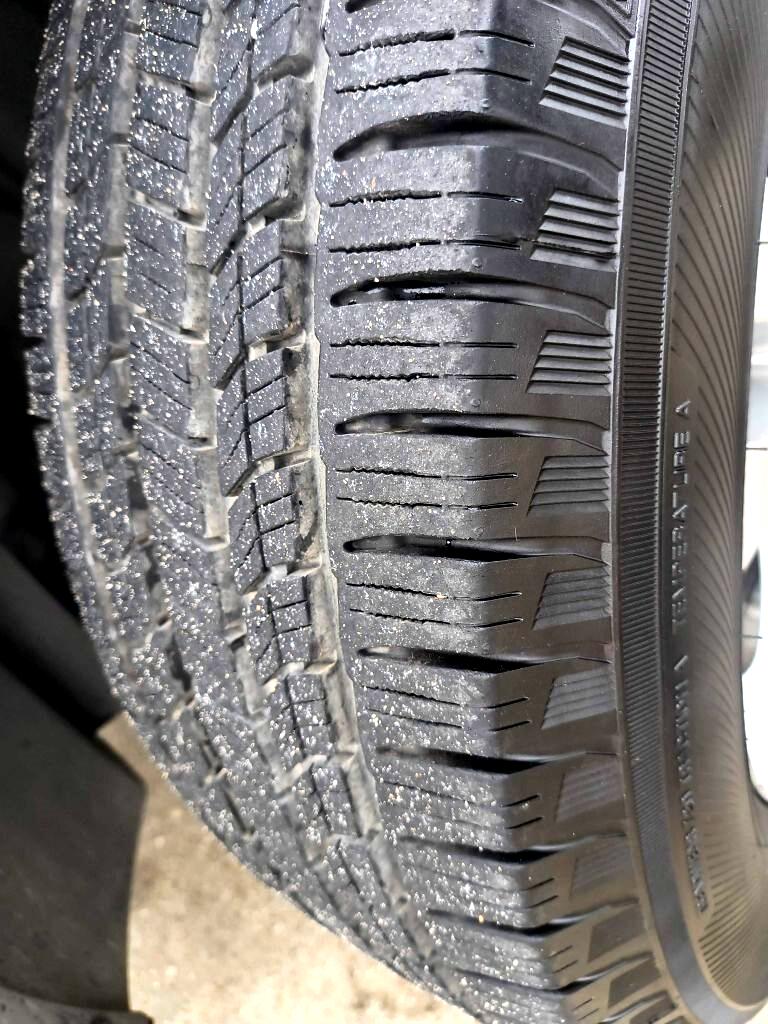 Chevrolet Equinox LS 2WD 2012