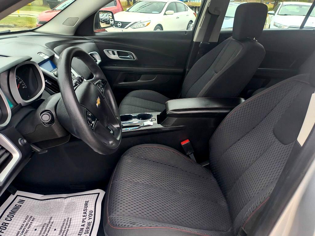 Chevrolet Equinox LS 2WD 2012