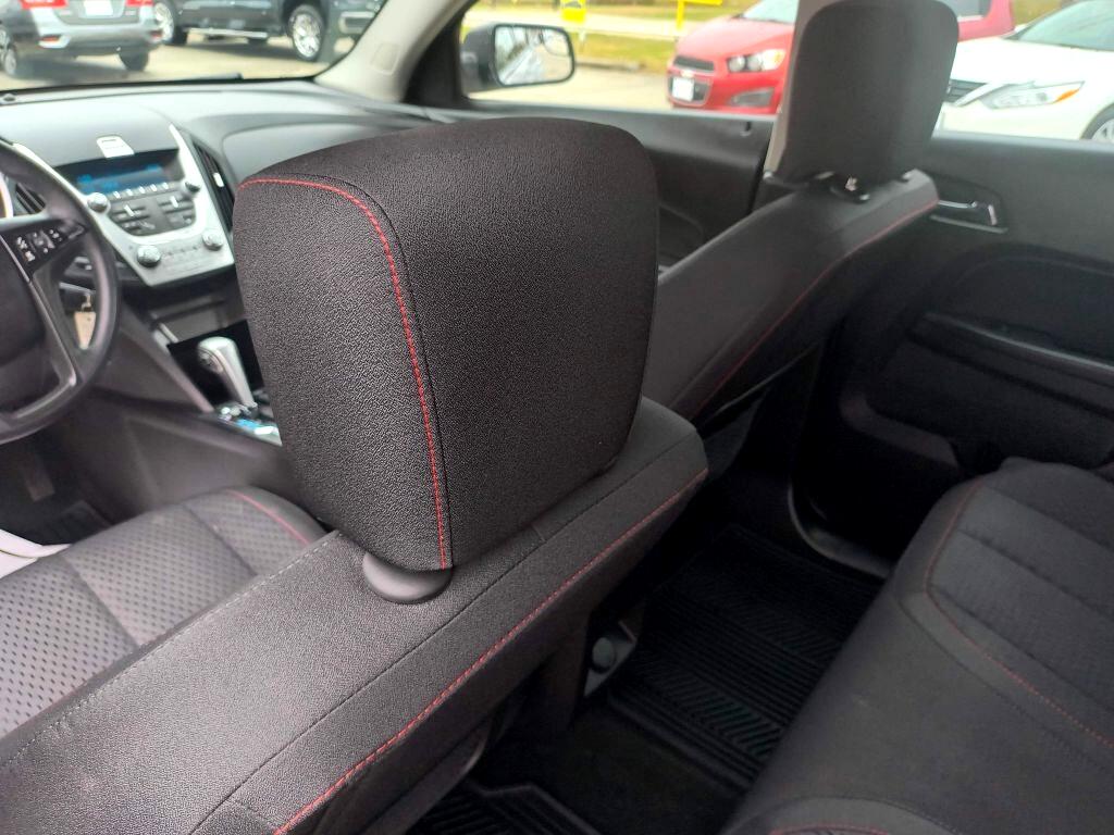 Chevrolet Equinox LS 2WD 2012