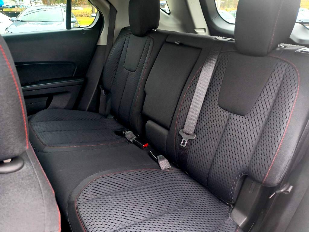 Chevrolet Equinox LS 2WD 2012