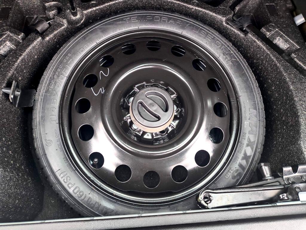 Chevrolet Equinox LS 2WD 2012