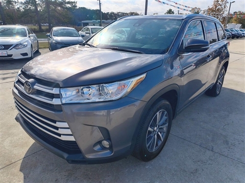 2018 Toyota Highlander SE FWD V6