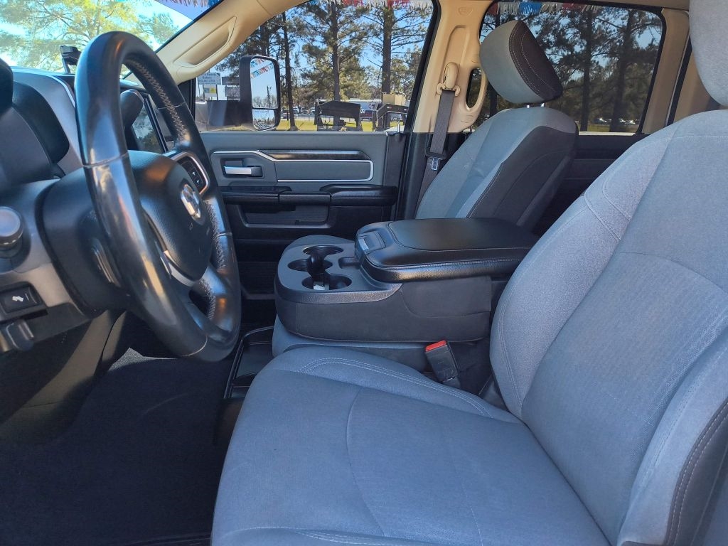 RAM 2500 Tradesman Crew Cab SWB 4WD 2019