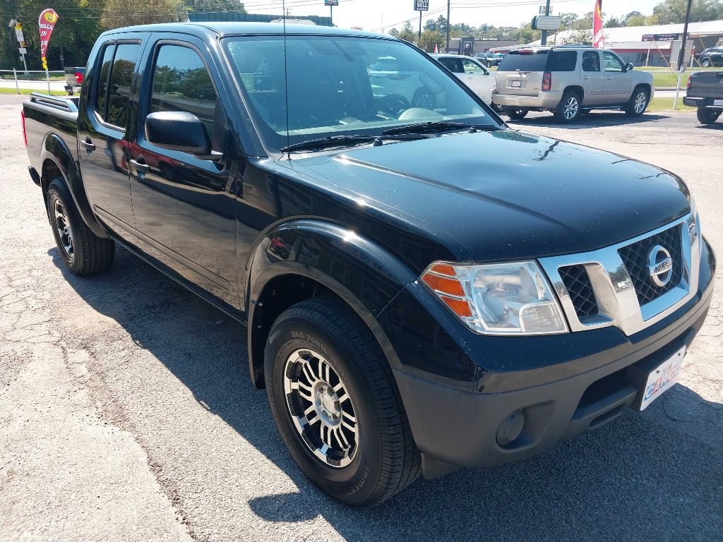 Nissan Frontier SL Crew Cab 5AT 4WD 2017