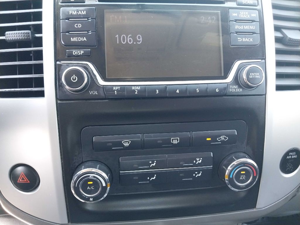 Nissan Frontier SL Crew Cab 5AT 4WD 2017