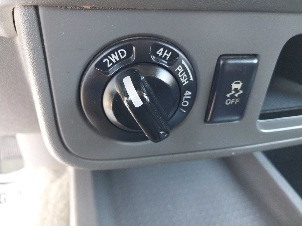 Nissan Frontier SL Crew Cab 5AT 4WD 2017