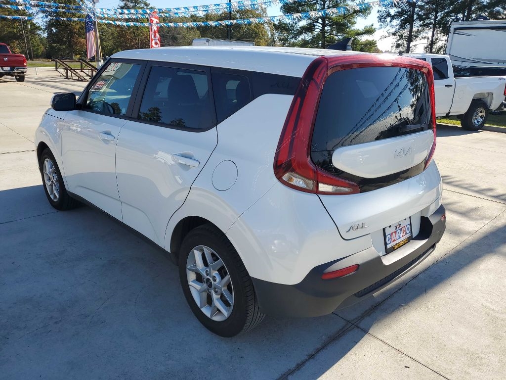 Kia Soul LX CVT 2022