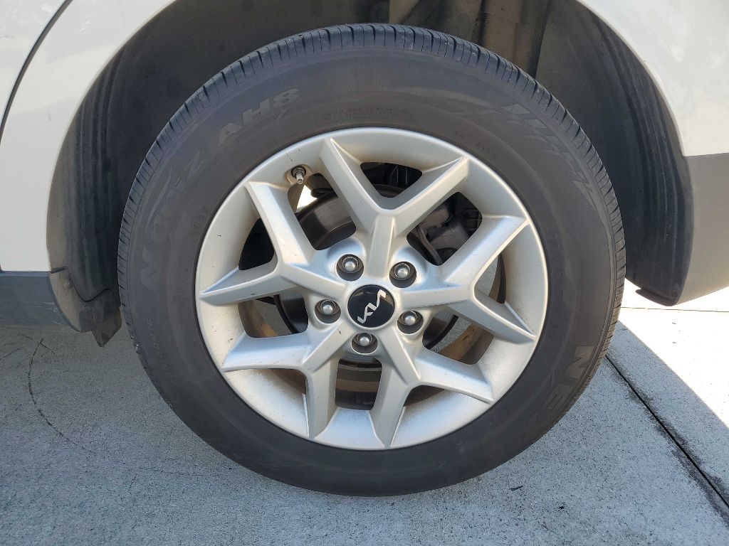 Kia Soul LX CVT 2022