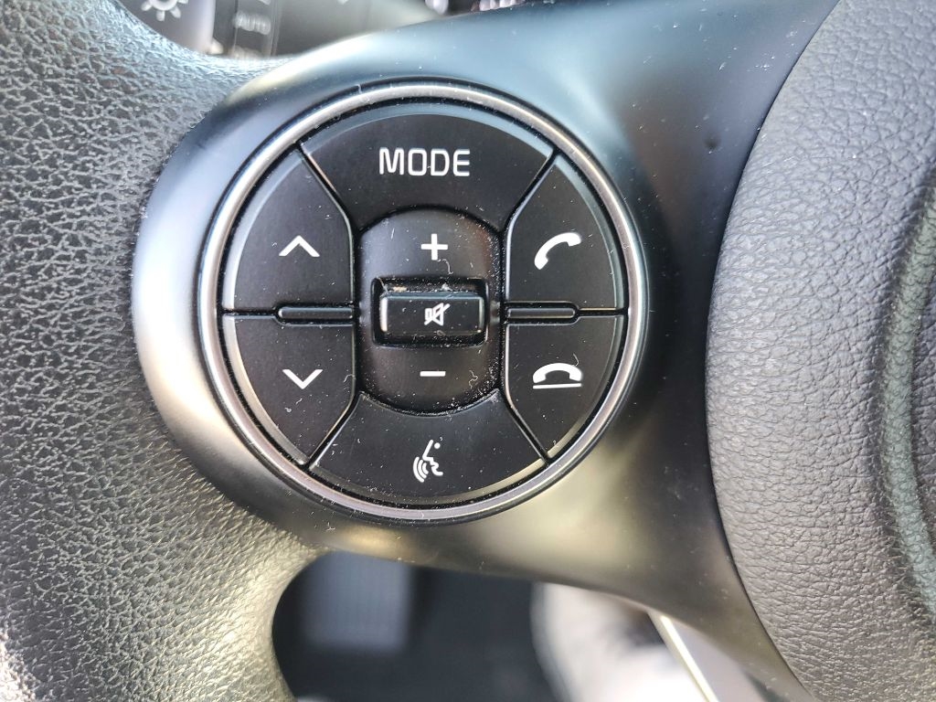 Kia Soul LX CVT 2022