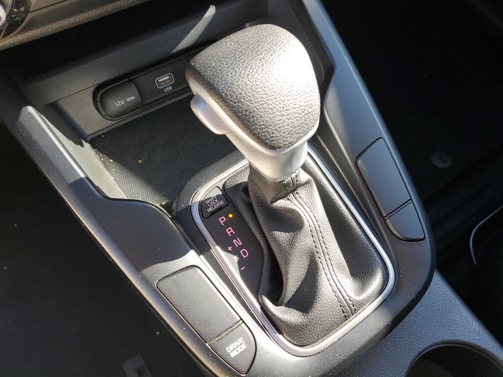 Kia Soul LX CVT 2022