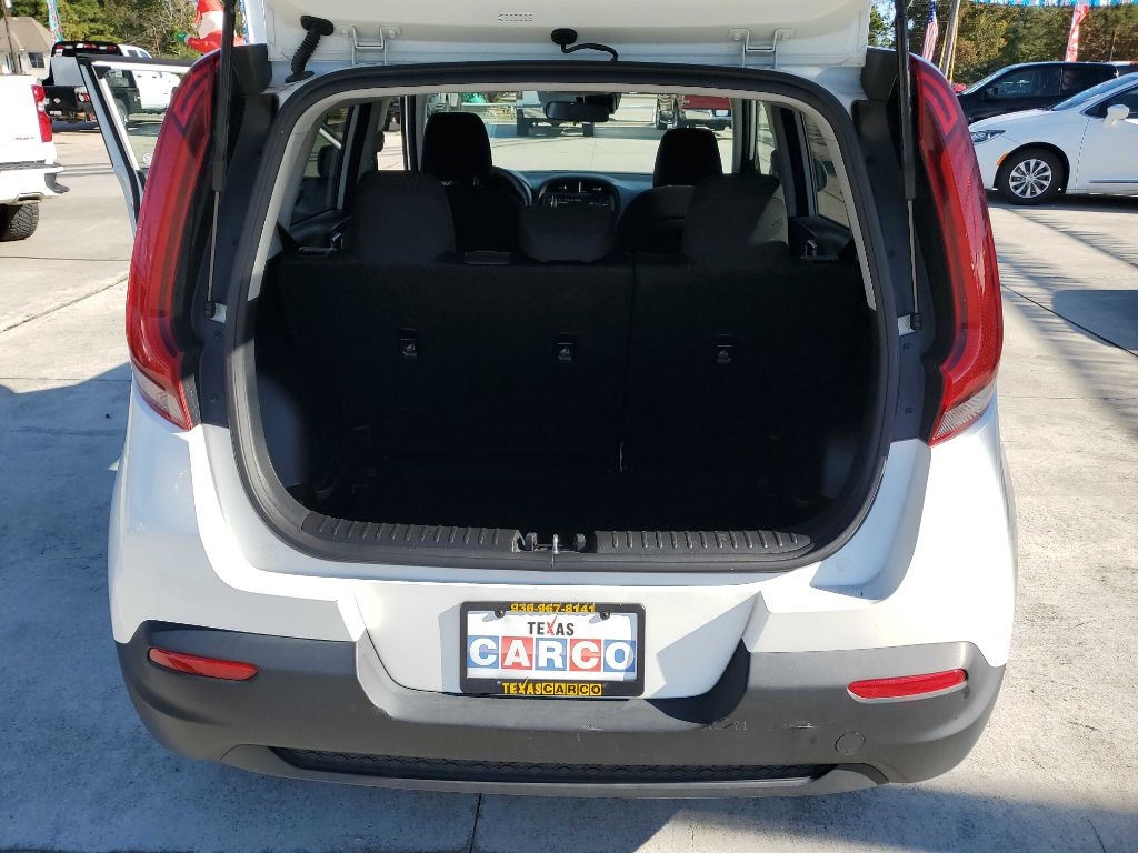 Kia Soul LX CVT 2022