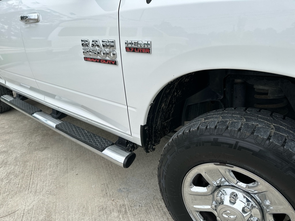 RAM 2500 SLT Crew Cab SWB 4WD 2016