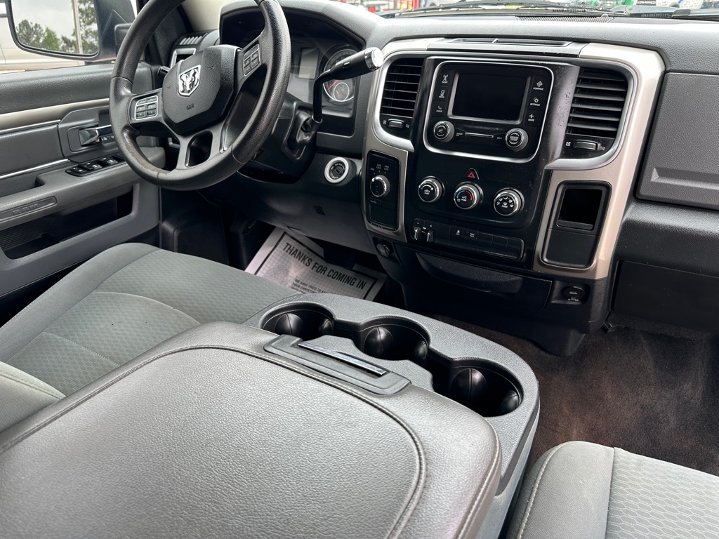 RAM 2500 SLT Crew Cab SWB 4WD 2016