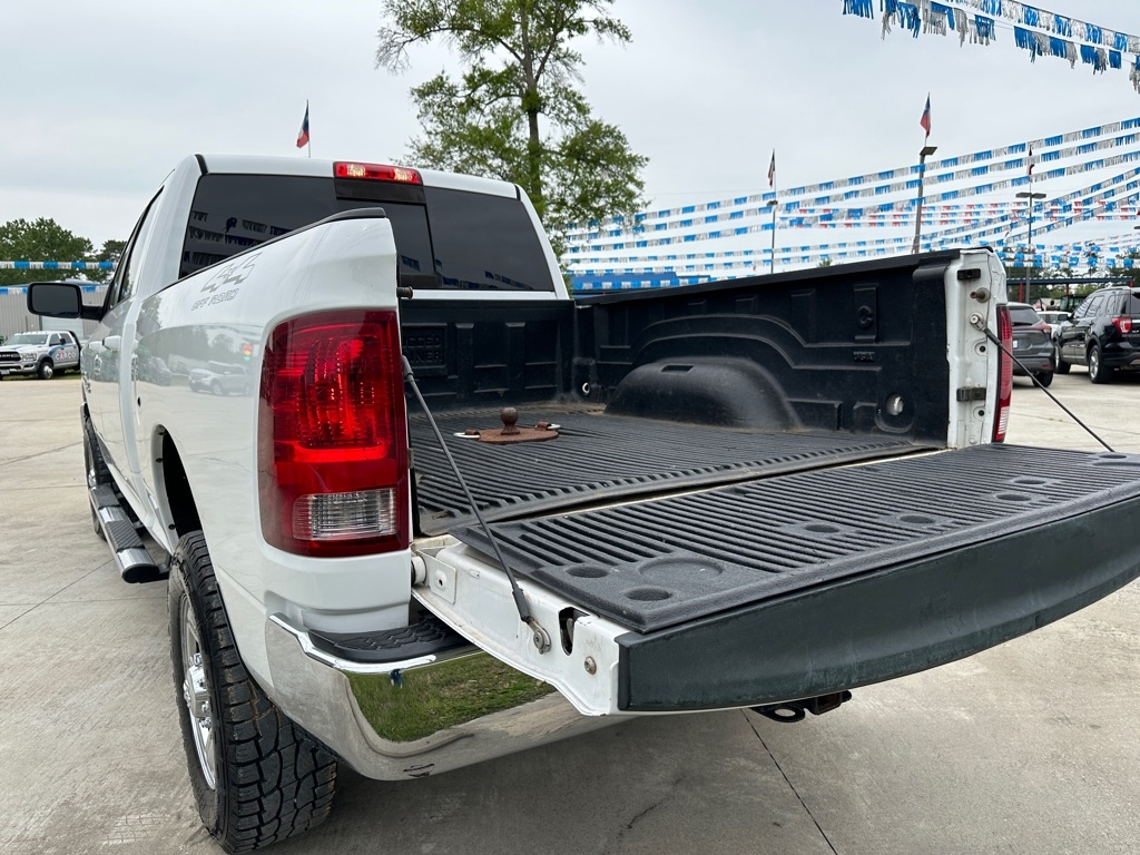 RAM 2500 SLT Crew Cab SWB 4WD 2016