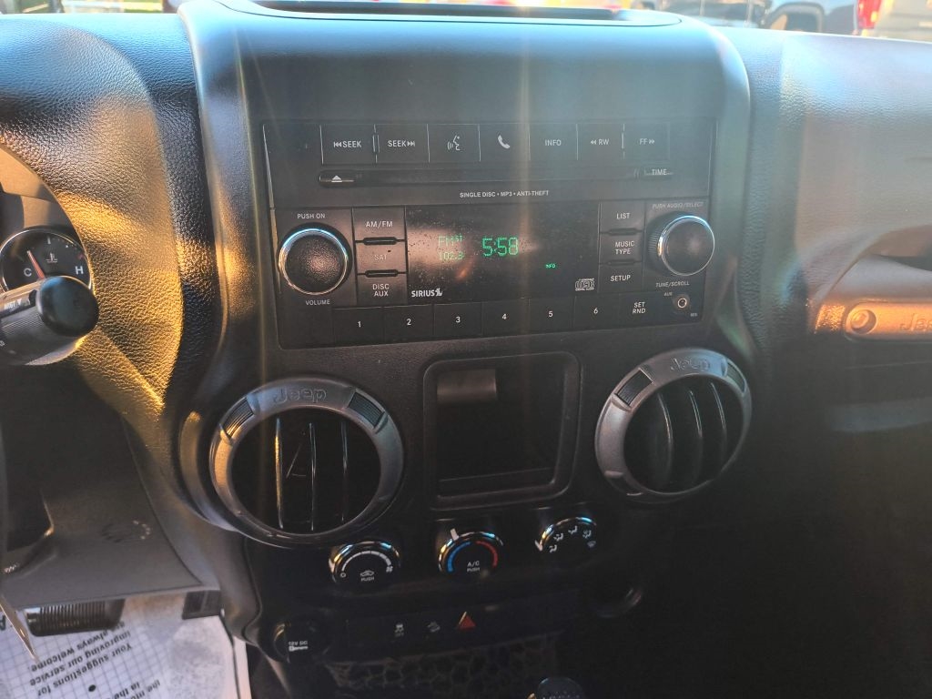 Jeep Wrangler Sport 4WD 2017