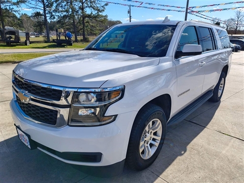 2017 Chevrolet Suburban LT 2WD