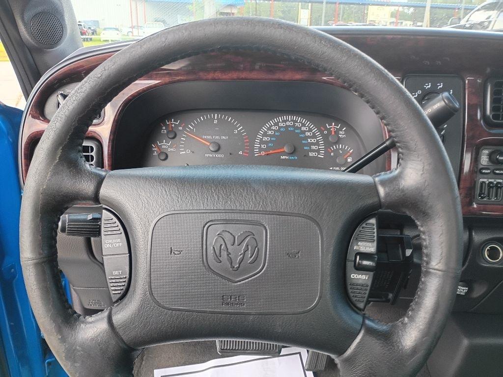 Dodge Ram 2500 Quad Cab Short Bed 2WD 1999