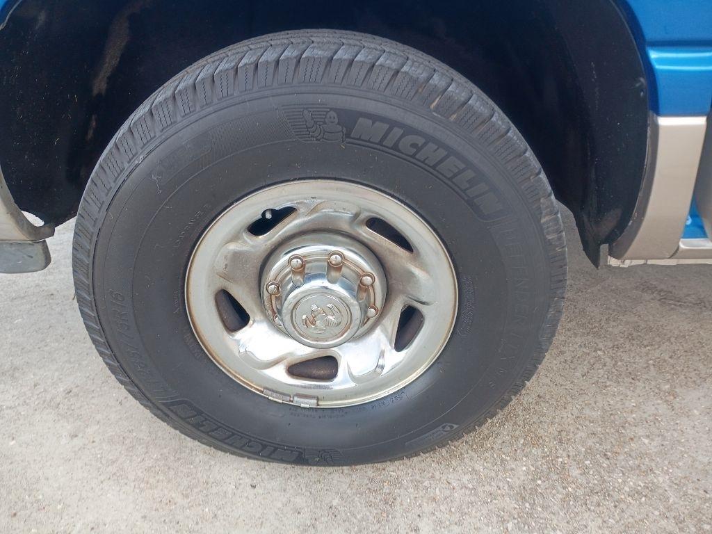 Dodge Ram 2500 Quad Cab Short Bed 2WD 1999