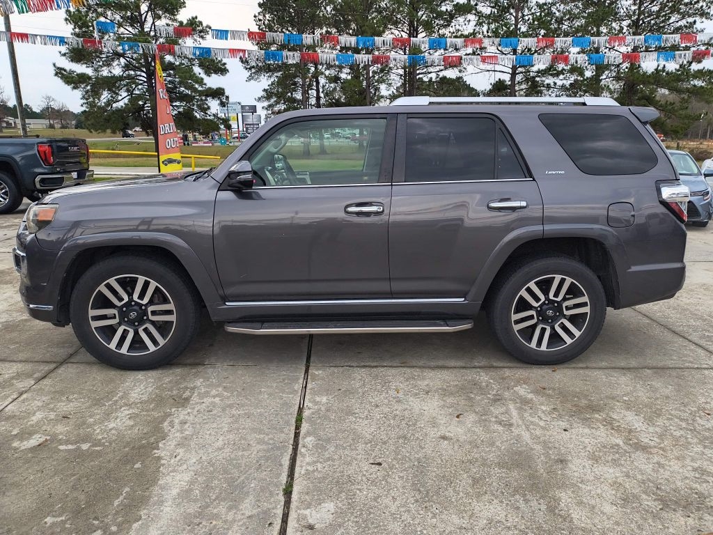 Toyota 4Runner SR5 2WD 2015
