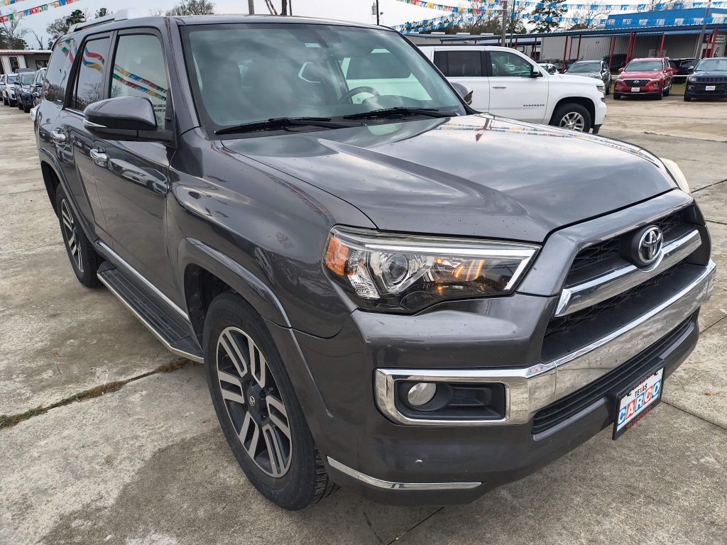 Toyota 4Runner SR5 2WD 2015