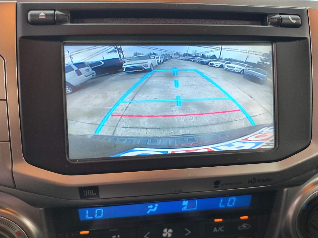 Toyota 4Runner SR5 2WD 2015