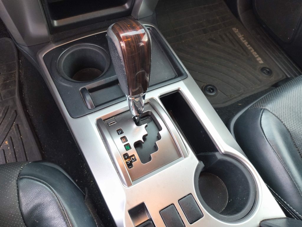 Toyota 4Runner SR5 2WD 2015