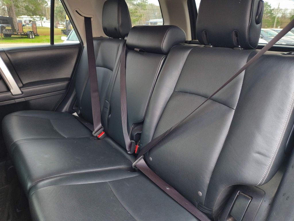 Toyota 4Runner SR5 2WD 2015