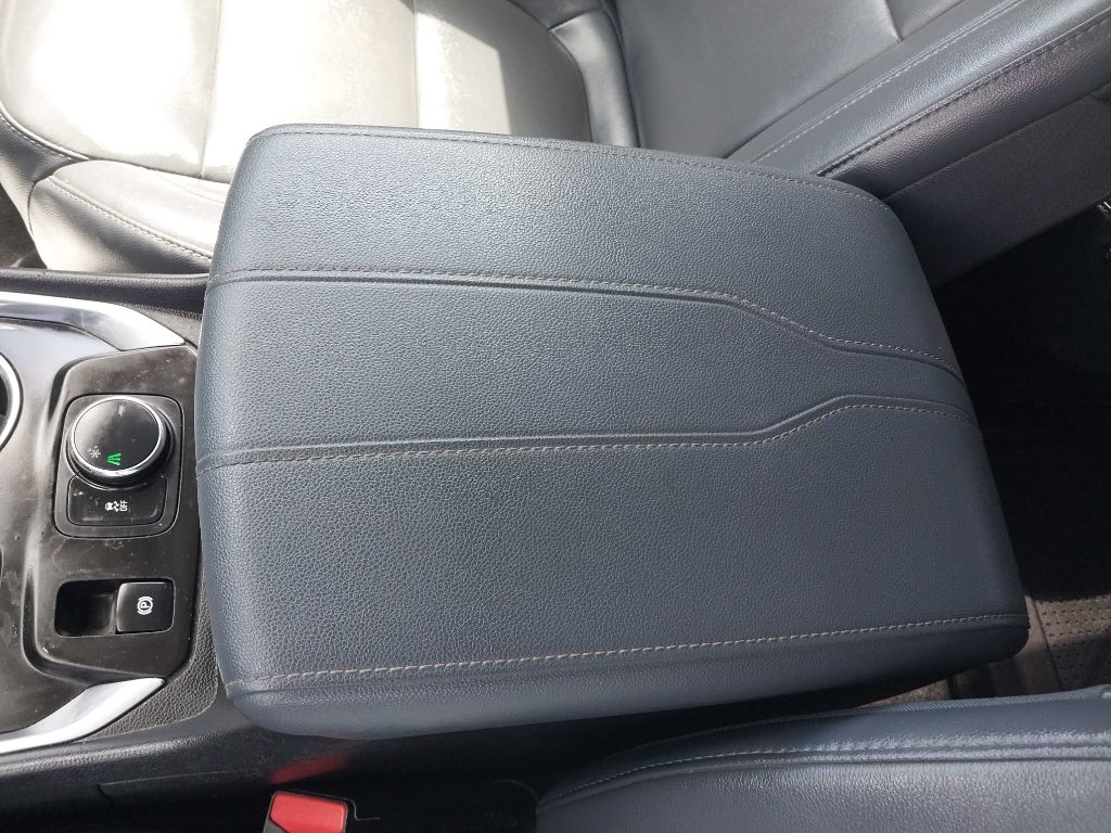 Chevrolet Traverse LT Leather FWD 2019