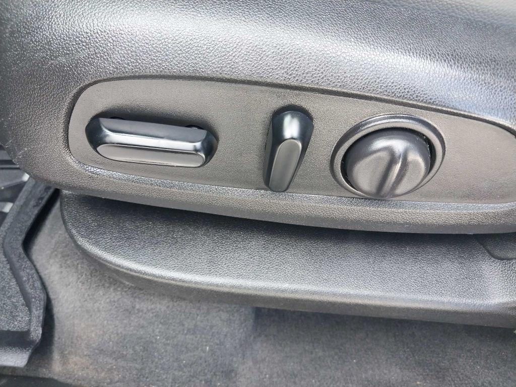 Chevrolet Traverse LT Leather FWD 2019