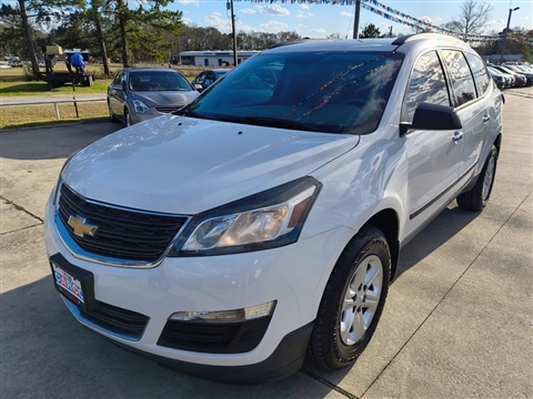 2017 Chevrolet Traverse LS FWD