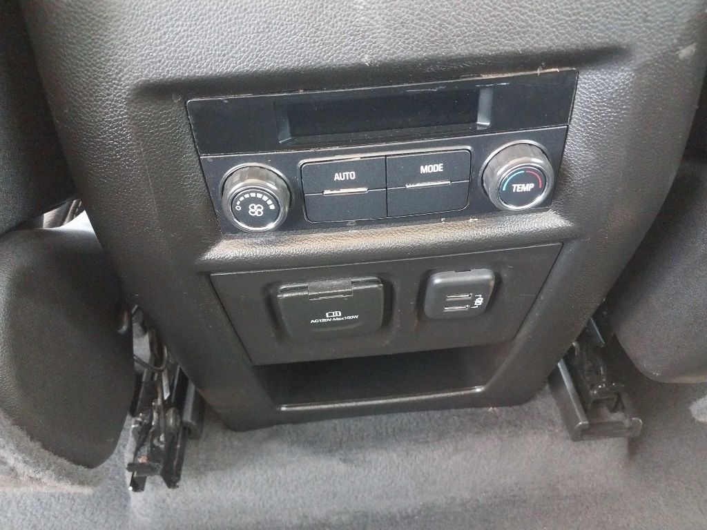 Chevrolet Traverse LT Leather FWD 2019