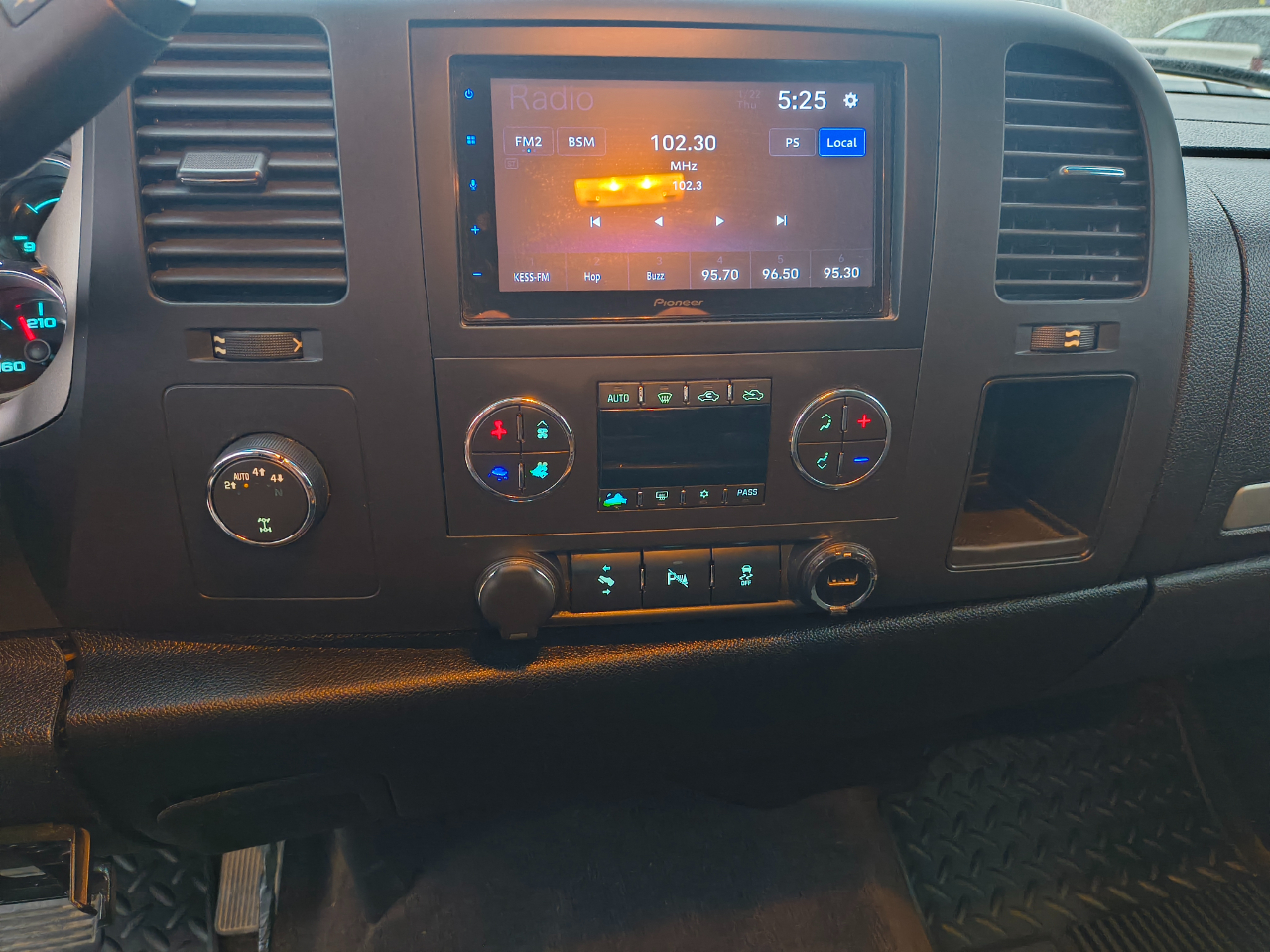 Chevrolet Silverado 1500 LT Ext. Cab Long Box 4WD 2013