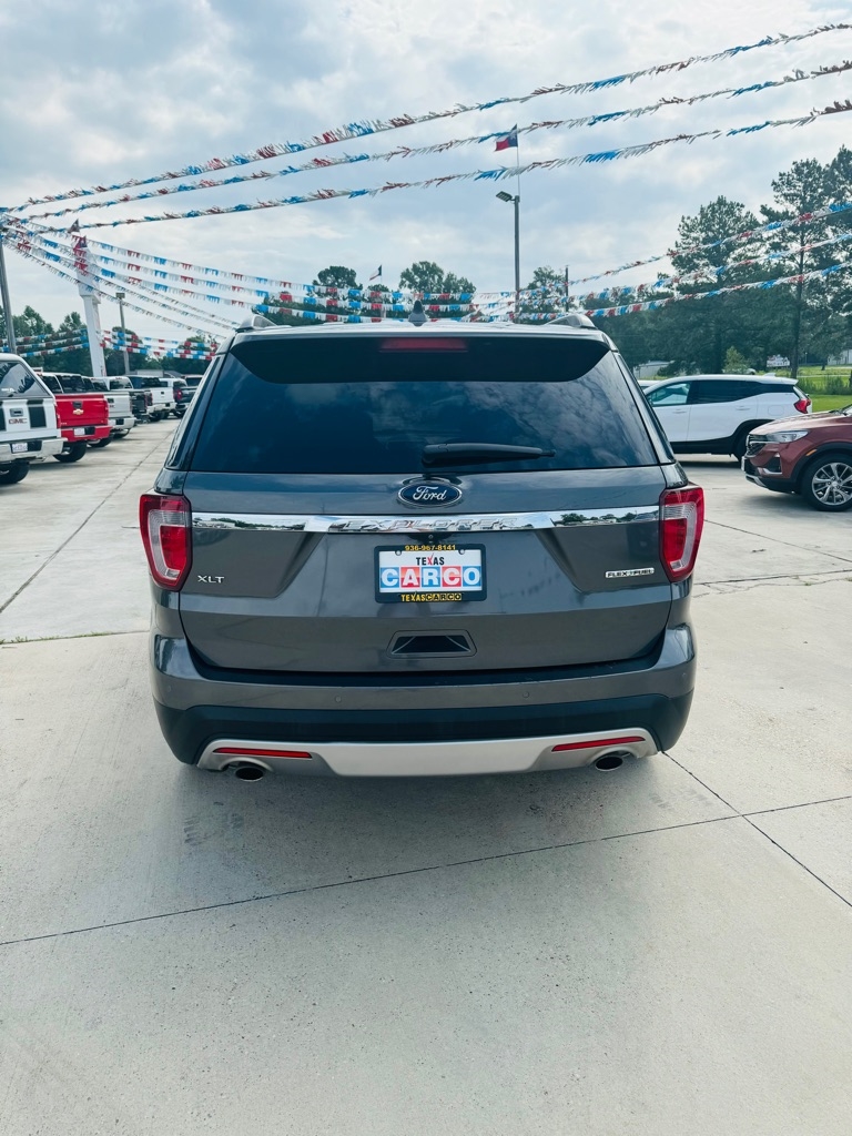 Ford Explorer XLT FWD 2016