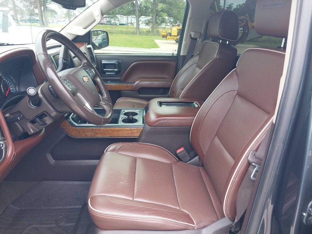 Chevrolet Silverado 1500 High Country Crew Cab Long Box 2WD 2018