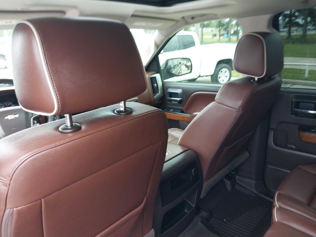 Chevrolet Silverado 1500 High Country Crew Cab Long Box 2WD 2018