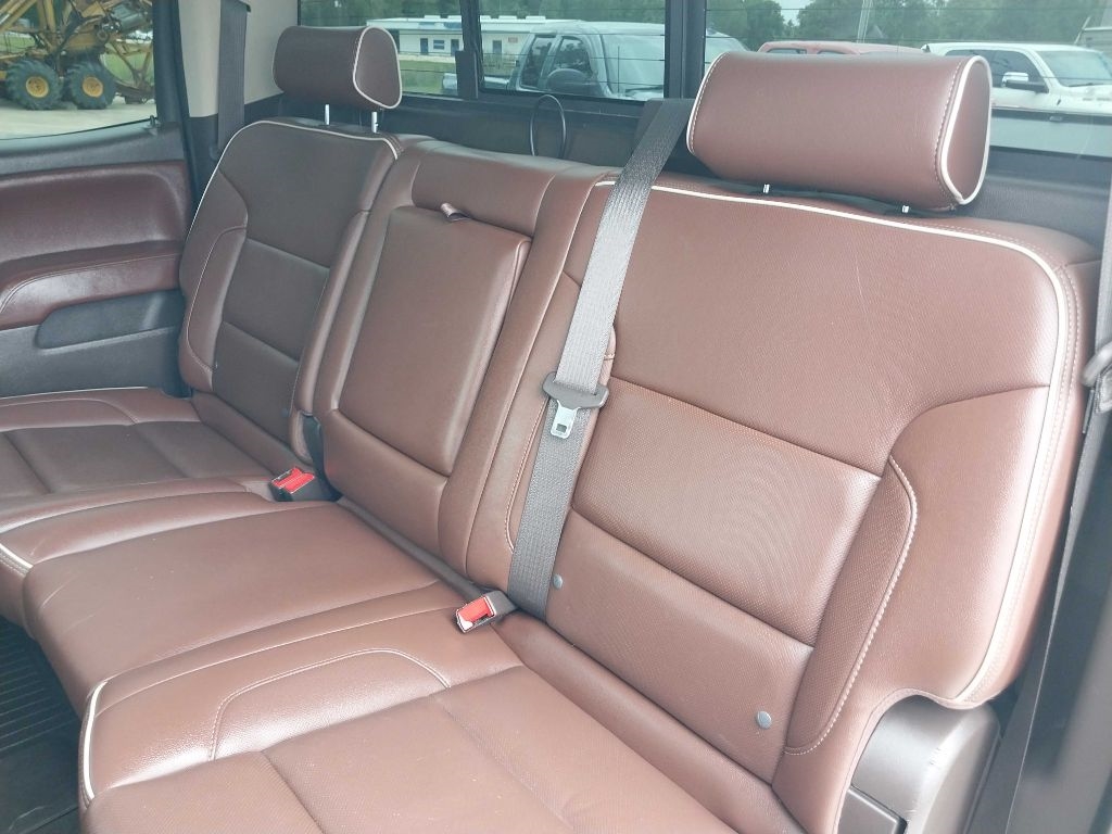 Chevrolet Silverado 1500 High Country Crew Cab Long Box 2WD 2018