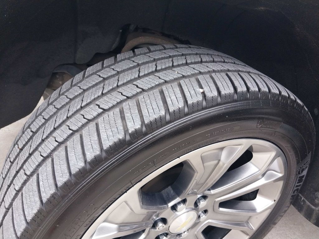 Chevrolet Silverado 1500 High Country Crew Cab Long Box 2WD 2018