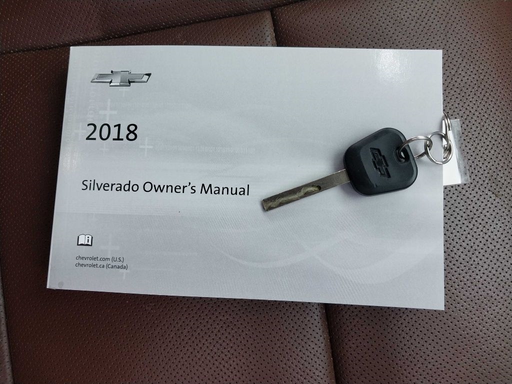 Chevrolet Silverado 1500 High Country Crew Cab Long Box 2WD 2018