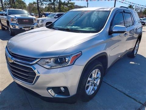 2018 Chevrolet Traverse LT Cloth FWD