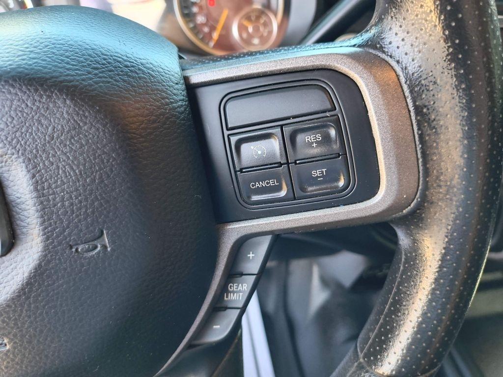 RAM 2500 Tradesman Crew Cab SWB 4WD 2020