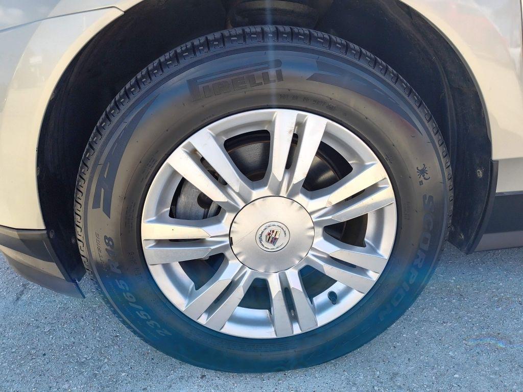 Cadillac SRX Luxury Collection 2013